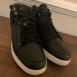 American Eagle sneakers